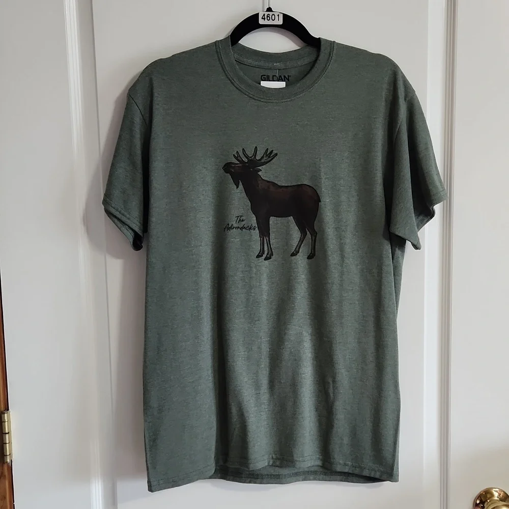 NWOT New York Adirondacks Moose Tee, Small - Picture 2 of 5